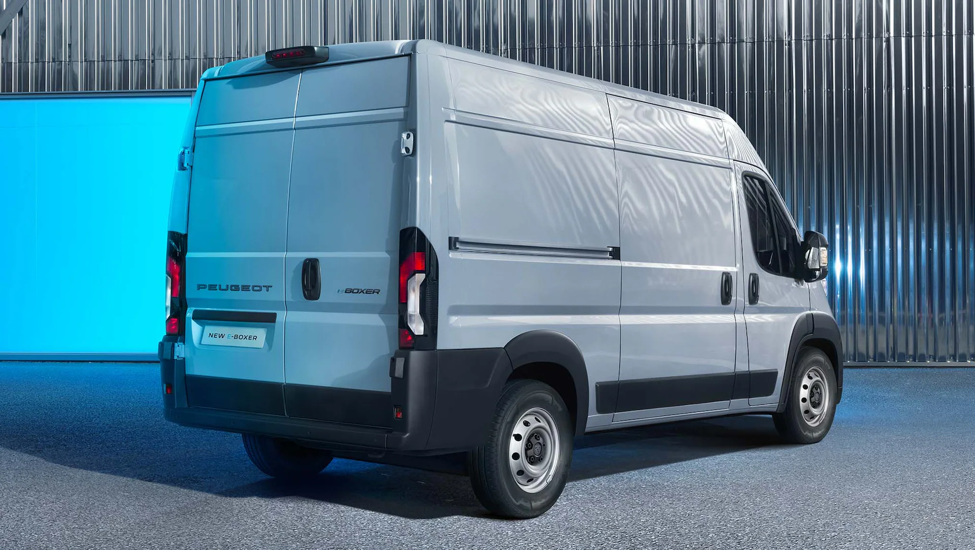 Peugeot E Boxer 00002