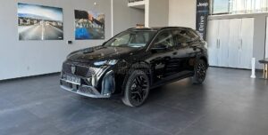 Peugeot 5008 1.2 HY ALLURE 136
