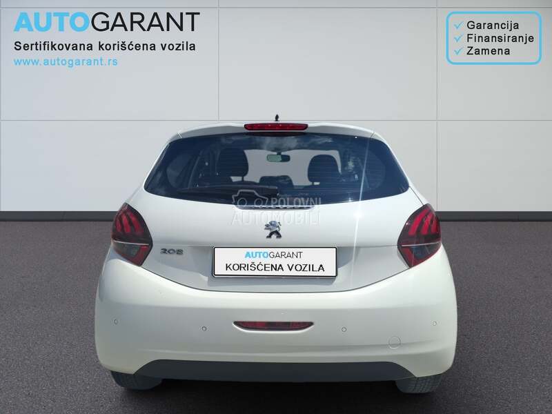 Peugeot 208 1.2