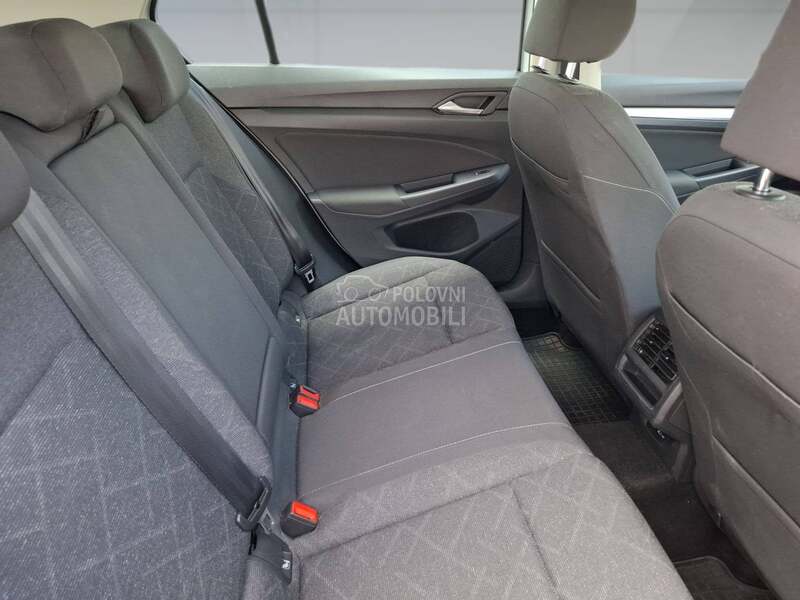 Volkswagen Golf 8 2.0 TDI DSG
